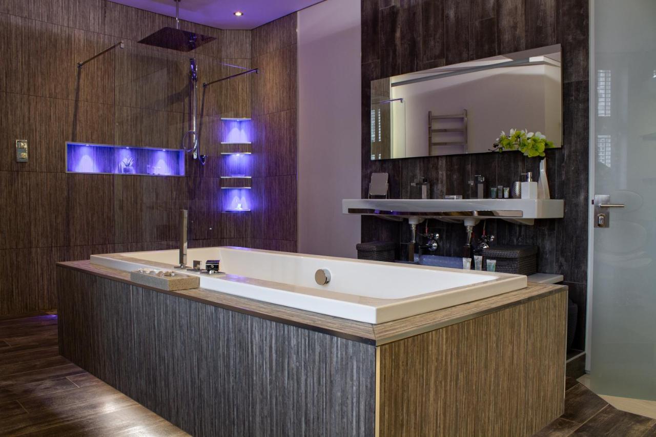 Liberty At Utopia Penthouse By Mgroupsa Суонси Экстерьер фото